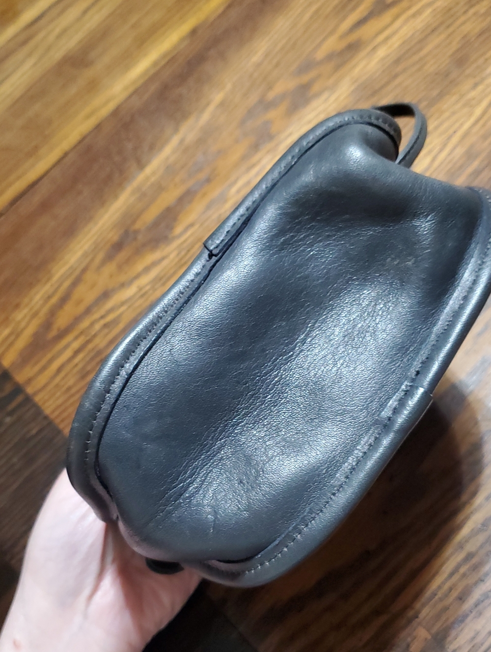 Vintage Coach Hadley Small Crossbody - Picture 3 of 6